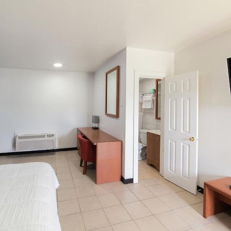 American Inn Батон-Руж Екстер'єр фото